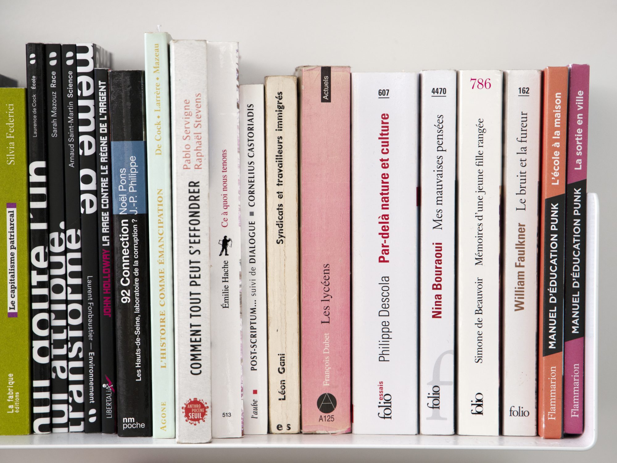 Elsa Faucillon Bibliotheque 04
